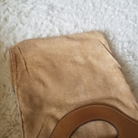 Vintage GUCCI Suede Olive Green Tote - Picture 4 of 7